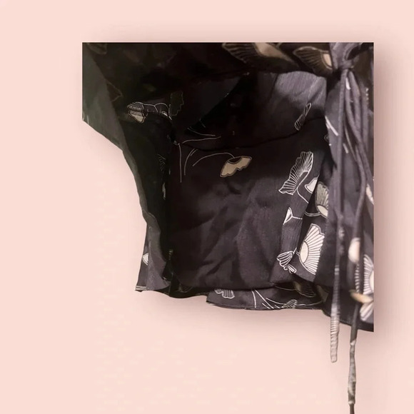 Size XL Zara black cross over short sleeve top - Picture 4 of 6